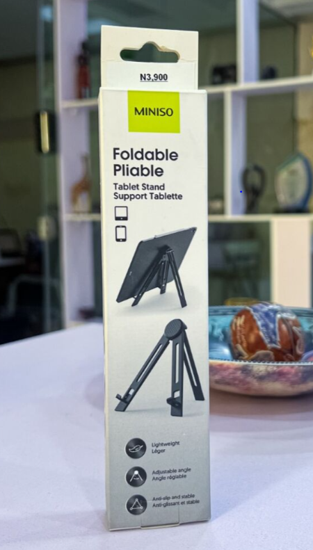 Foldable Pliable Tablet Stand